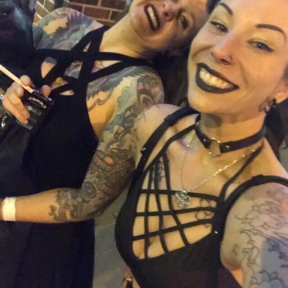 Meet your Posher, Autumn Amore - Picture 5 of 8